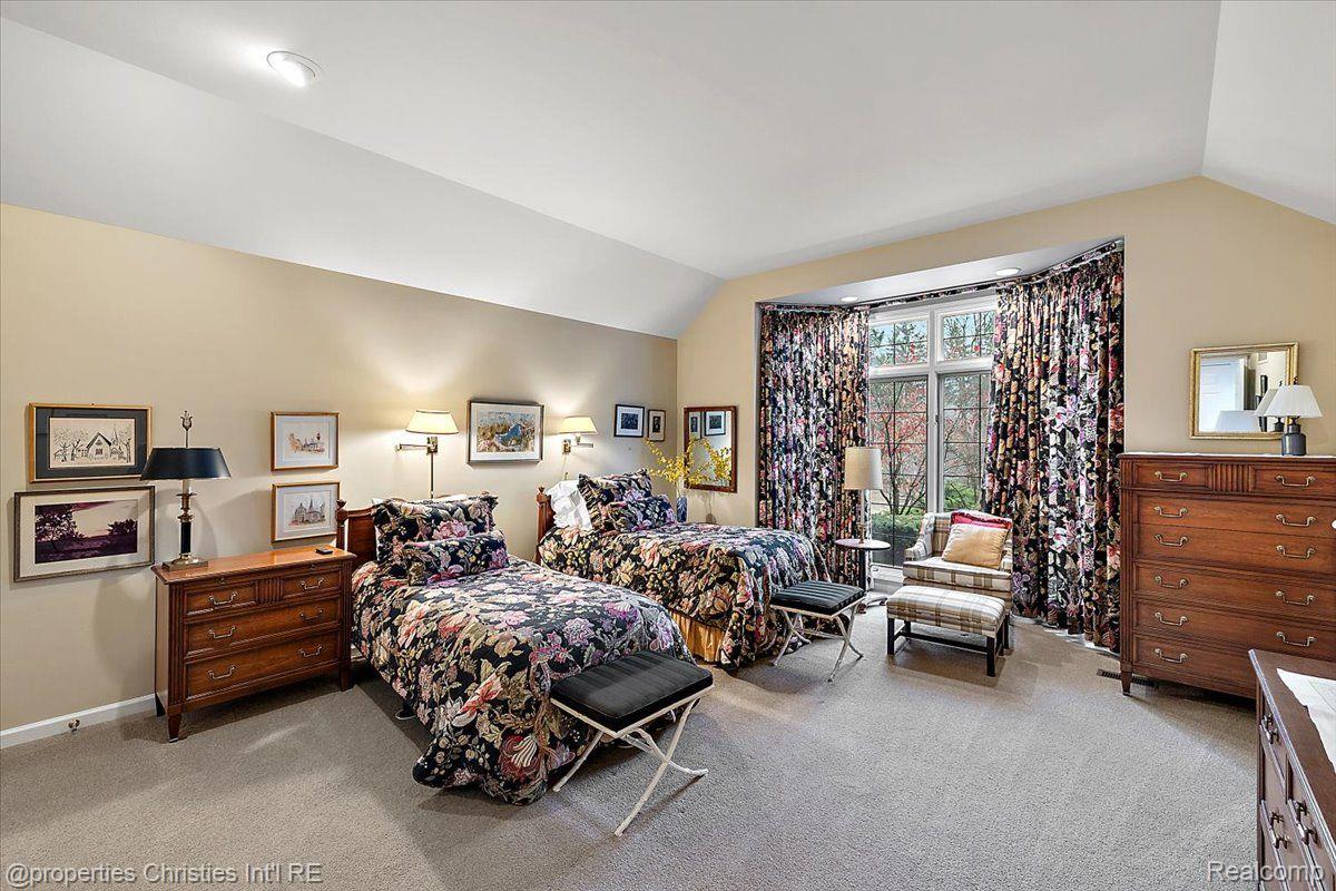 5579 Pine Brooke Court
