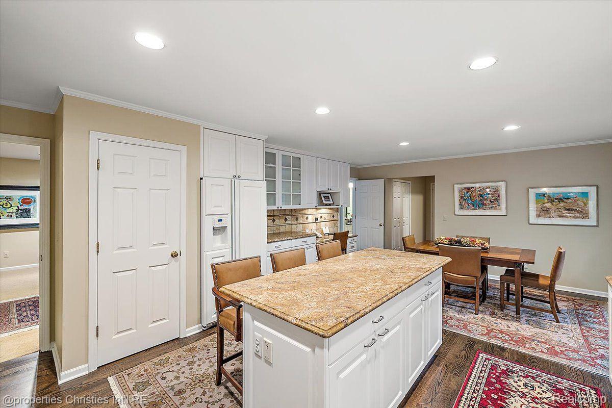 5579 Pine Brooke Court