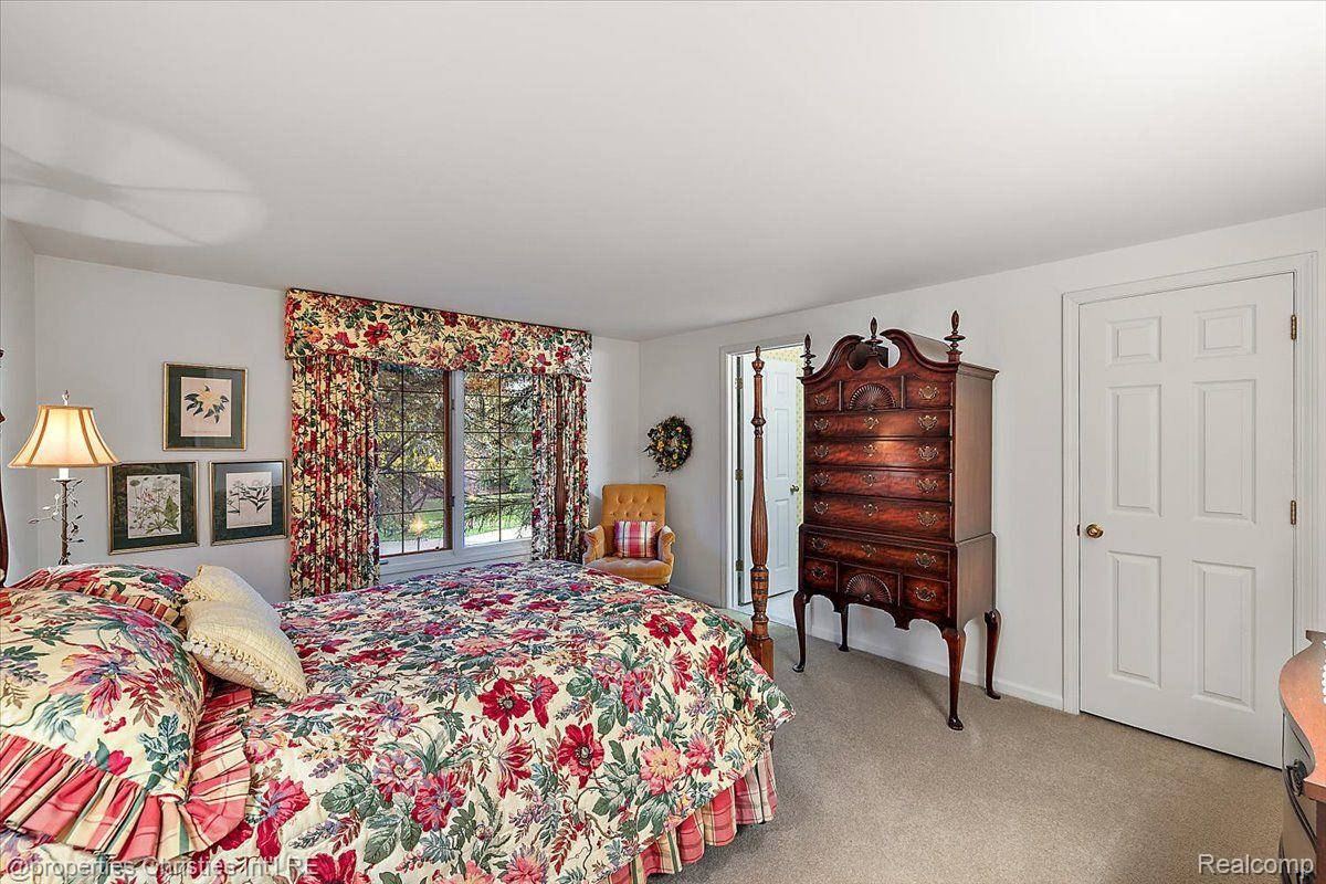 5579 Pine Brooke Court