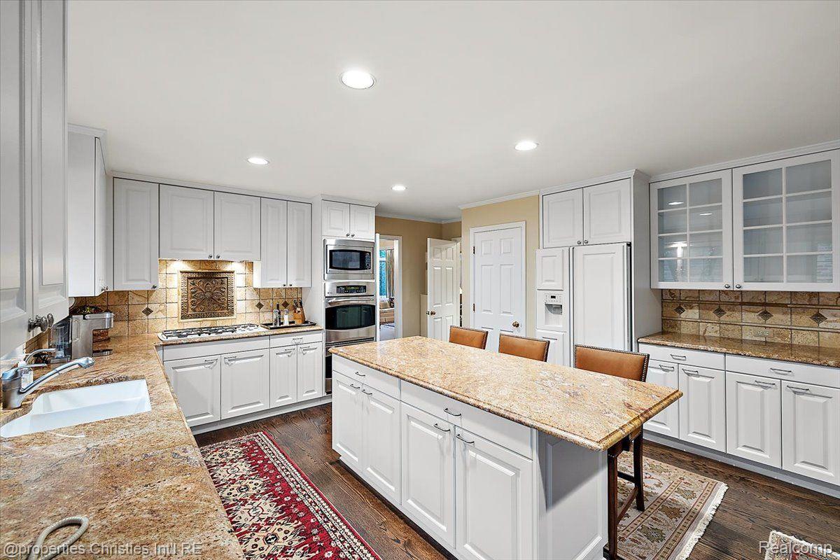 5579 Pine Brooke Court