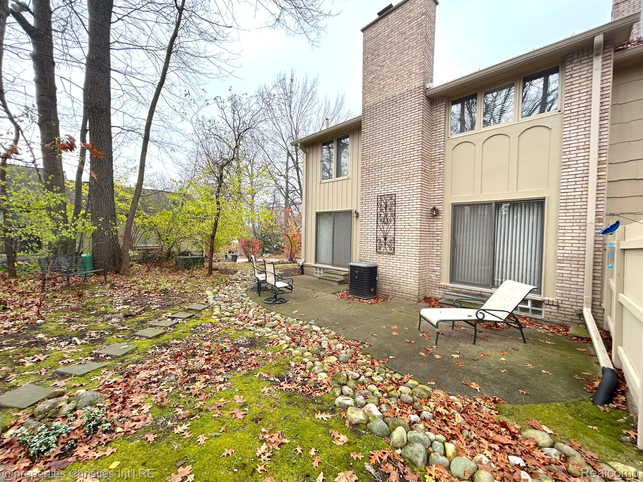 1146 Hillpointe Circle
