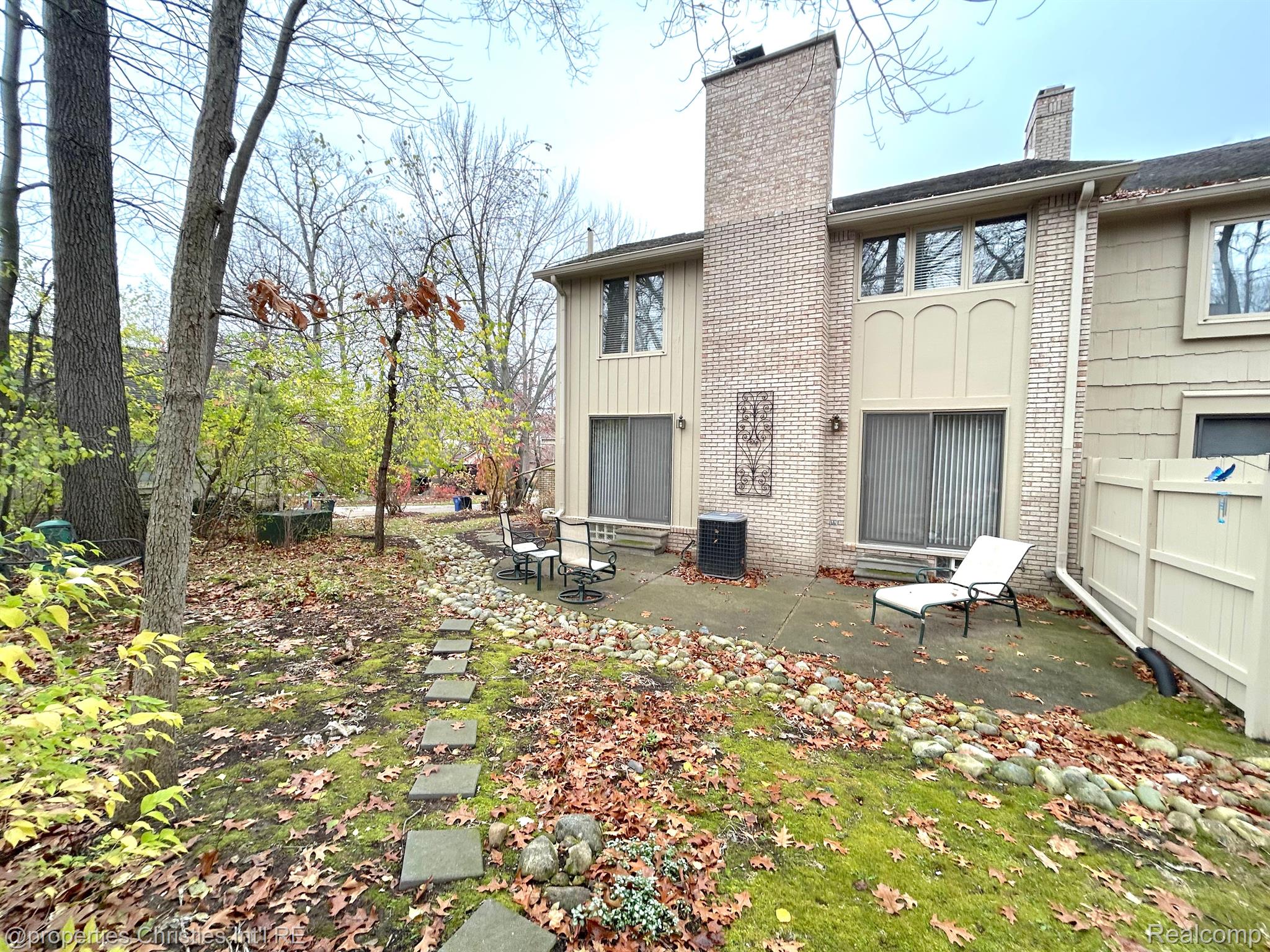 1146 Hillpointe Circle