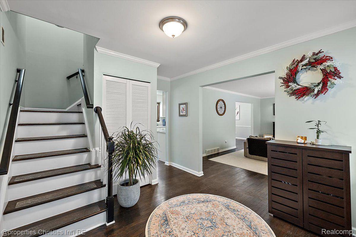 2482 Brenthaven Drive