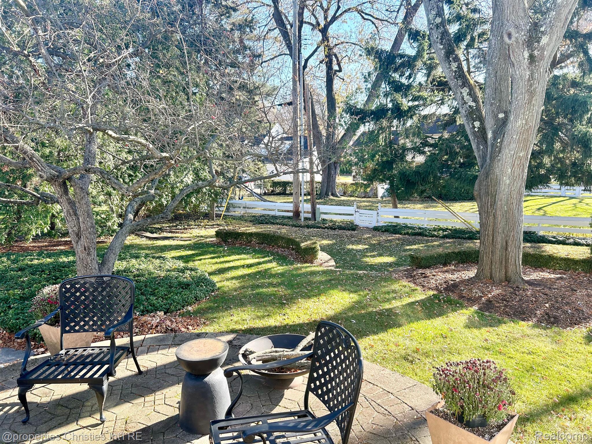 3575 Burning Bush Road