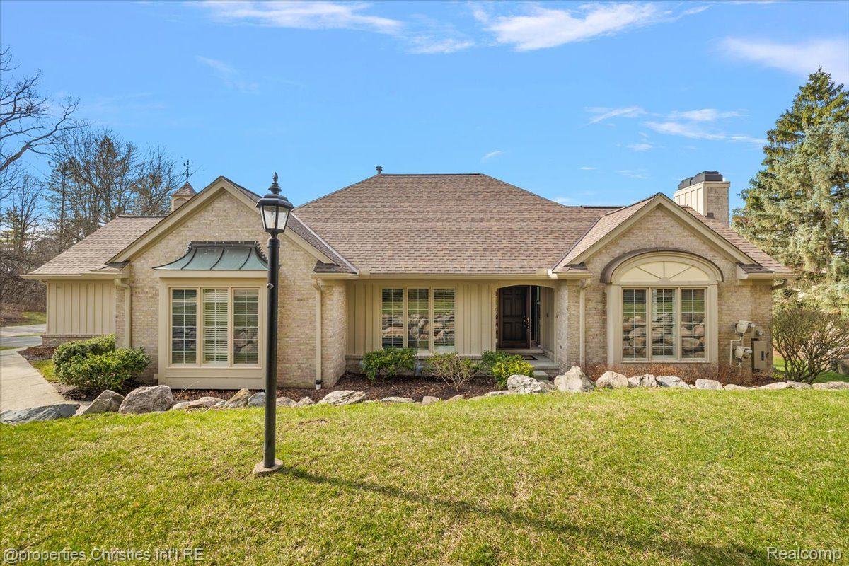 2408 Hickory Glen Drive
