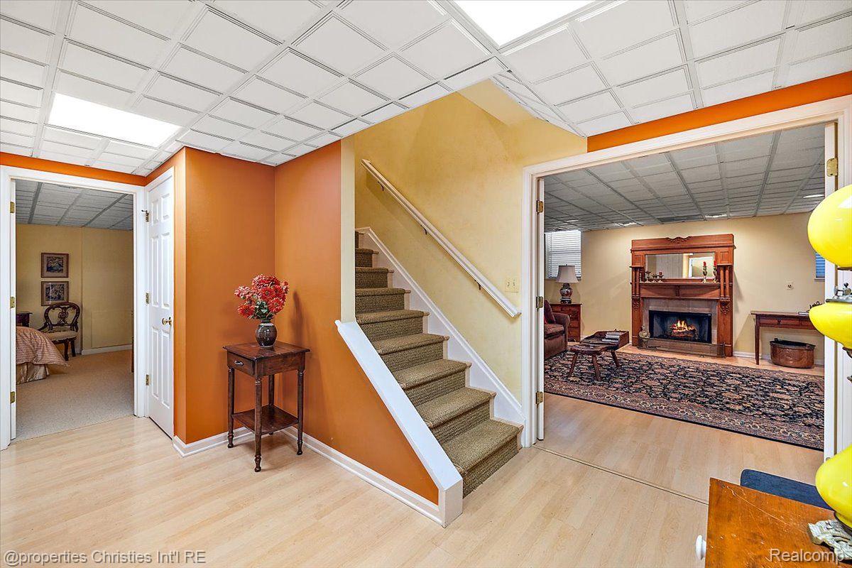 2408 Hickory Glen Drive