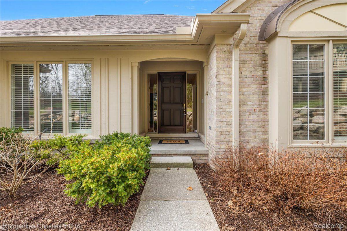 2408 Hickory Glen Drive