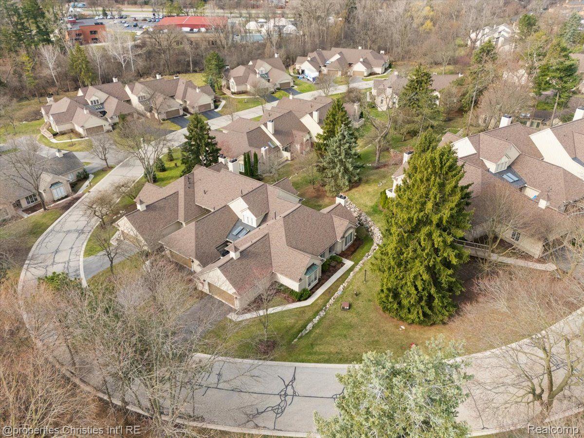 2408 Hickory Glen Drive