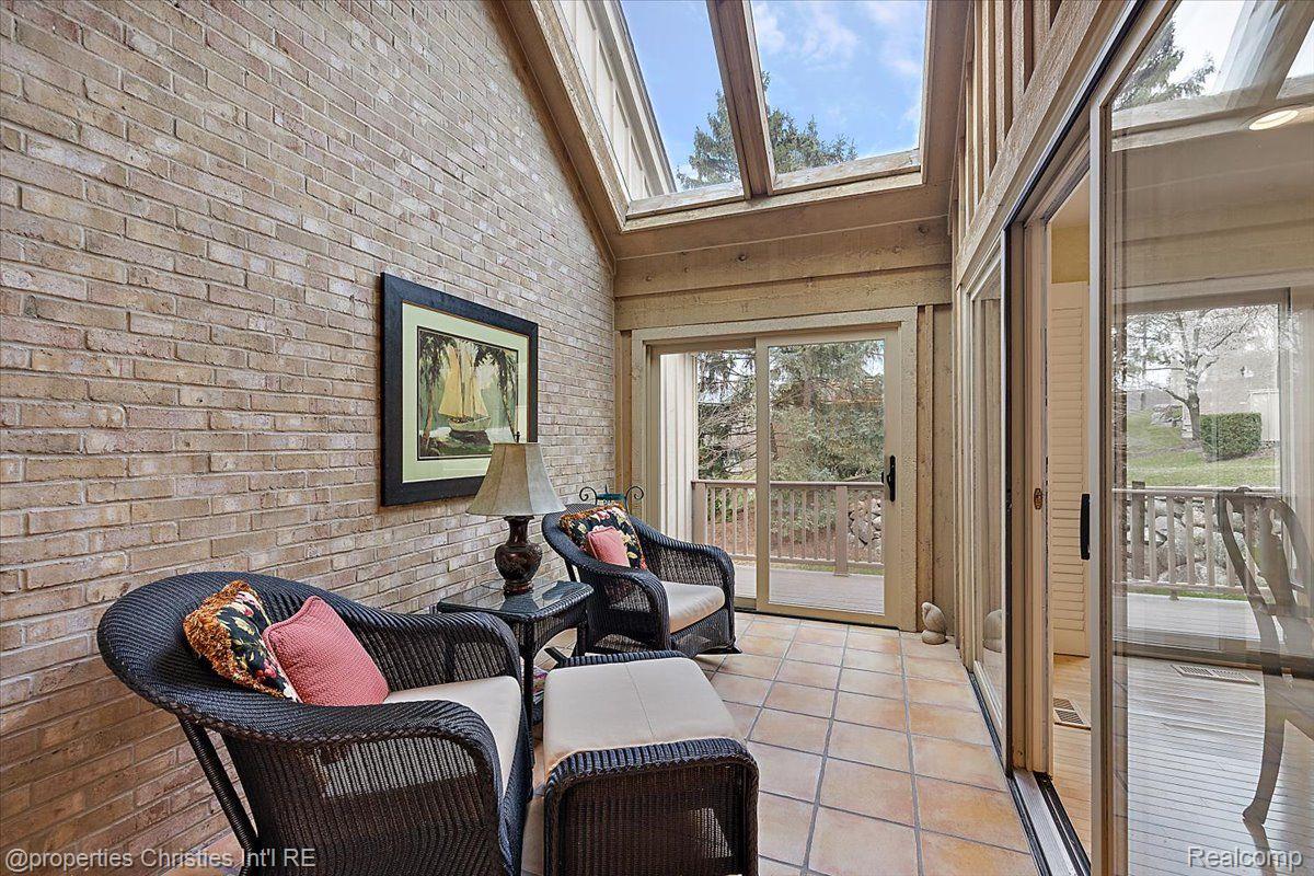 2408 Hickory Glen Drive