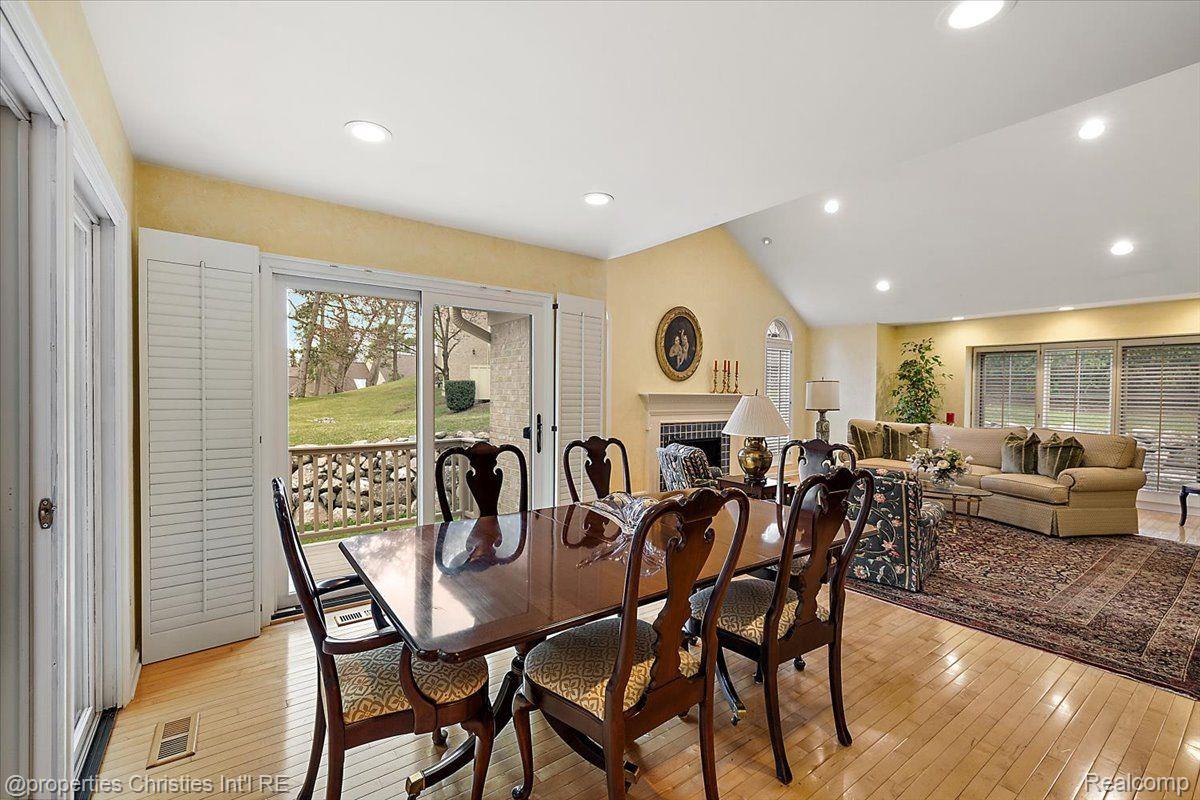 2408 Hickory Glen Drive