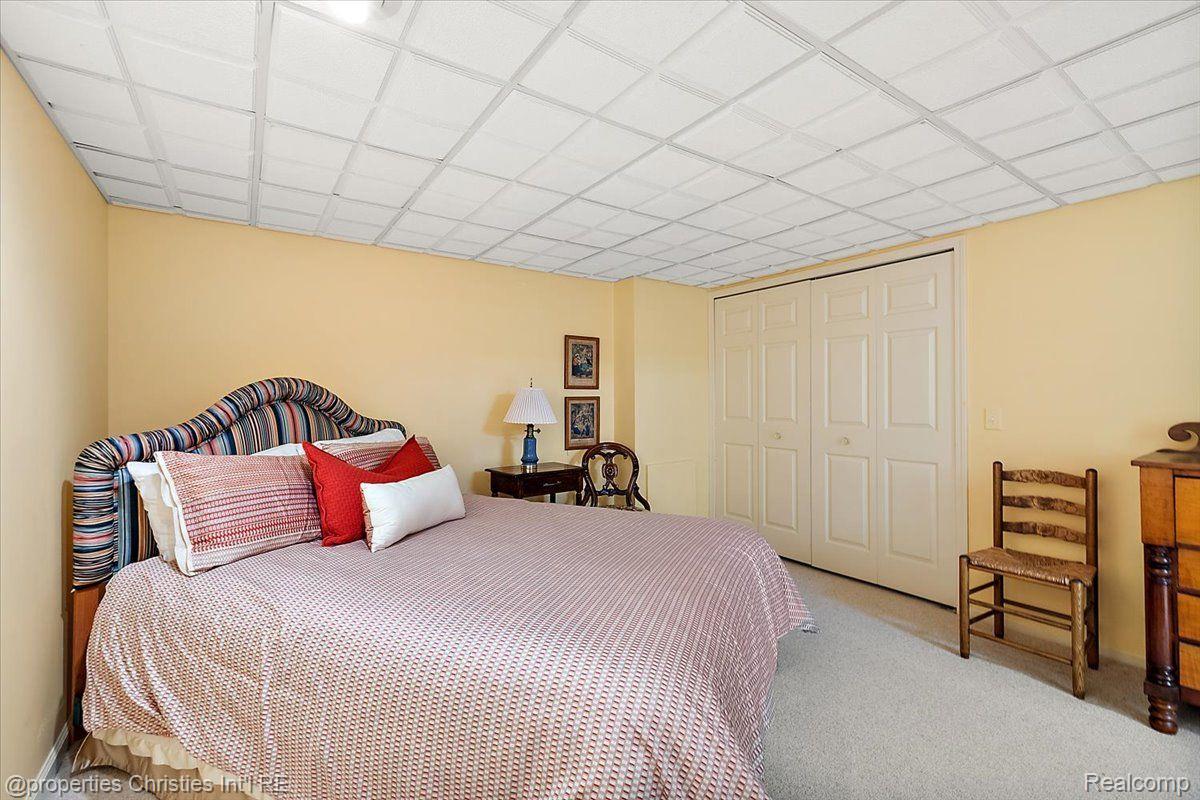 2408 Hickory Glen Drive