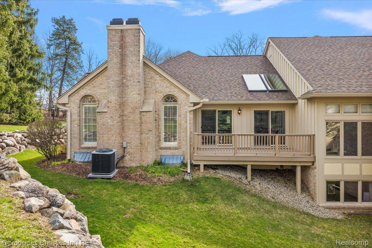 2408 Hickory Glen Drive
