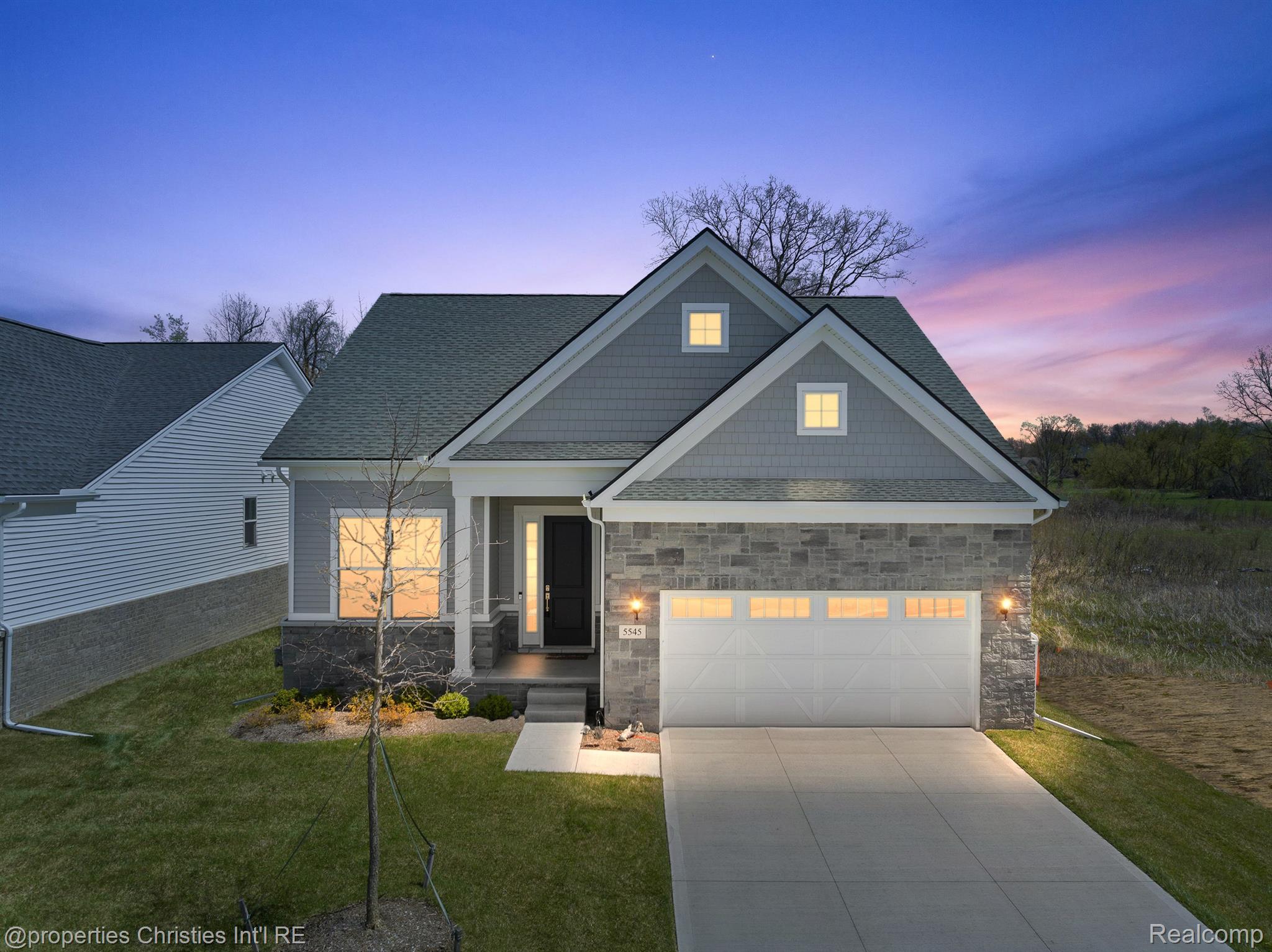 5545 Helmsdale Boulevard