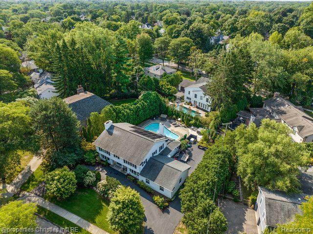 2725 ENDSLEIGH Drive