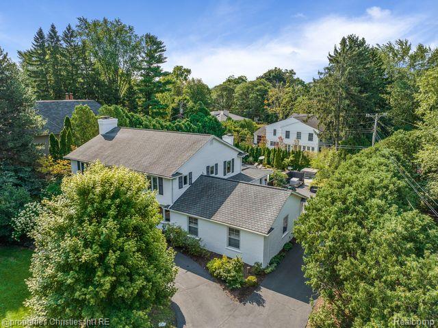 2725 ENDSLEIGH Drive