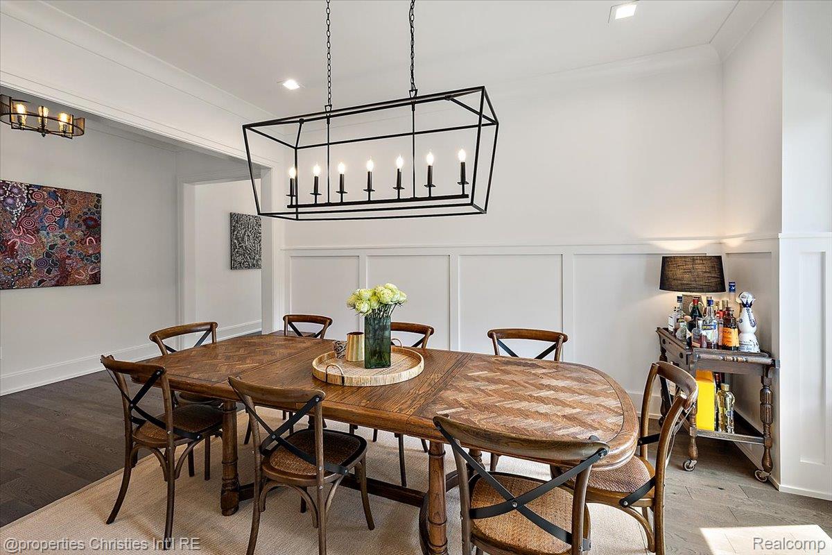 1142 Golf View Boulevard