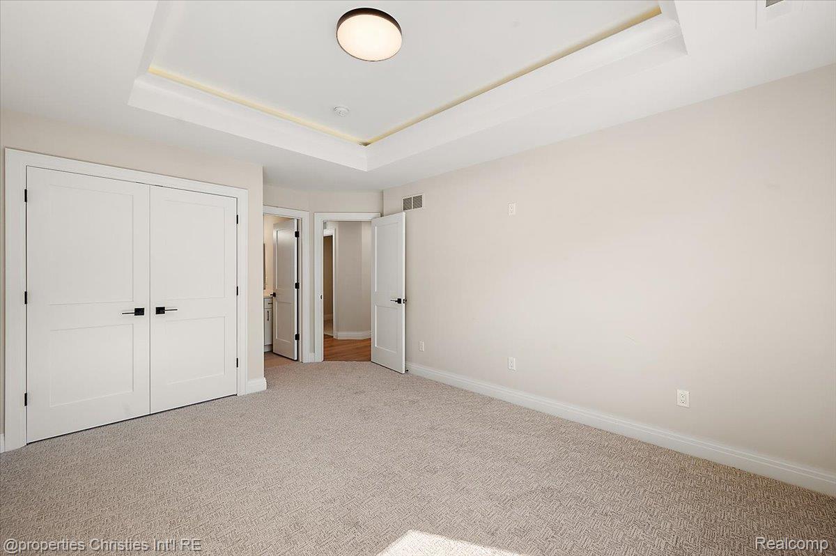 1978 Henrietta Street