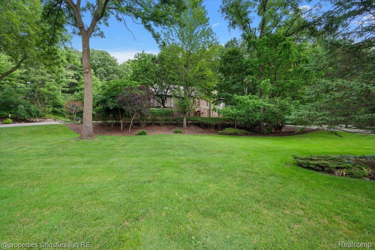 347 Pine Ridge Drive