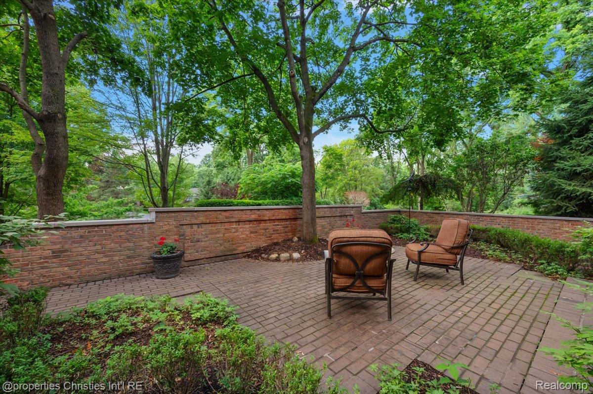 347 Pine Ridge Drive