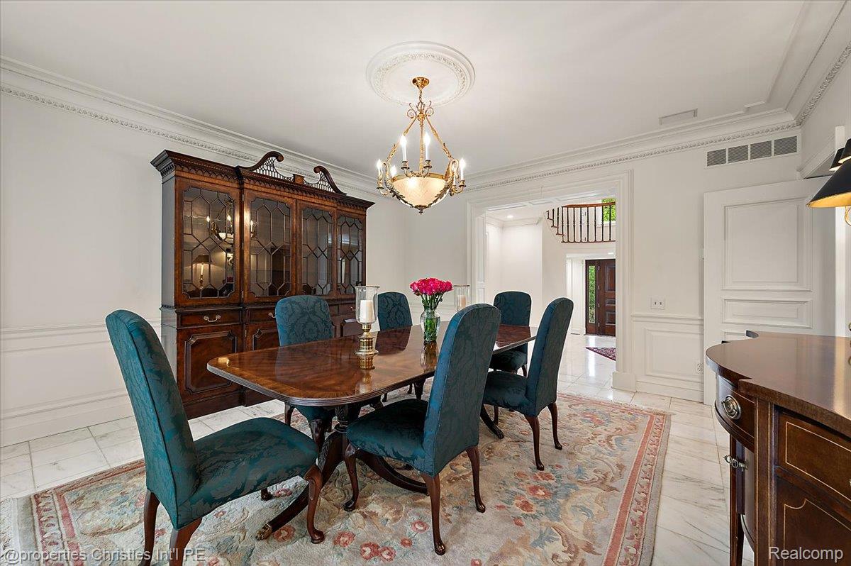 347 Pine Ridge Drive