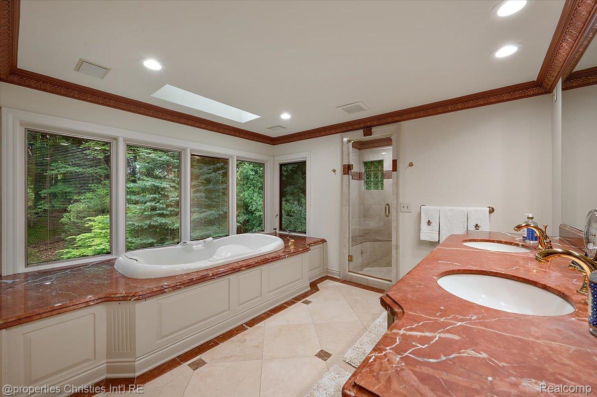 347 Pine Ridge Drive