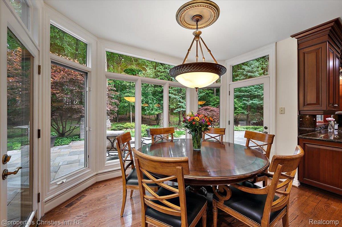 347 Pine Ridge Drive