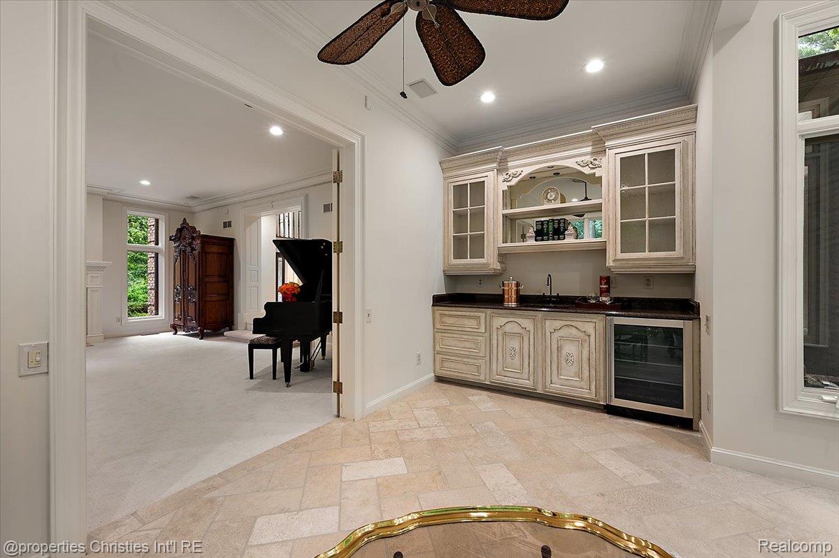 347 Pine Ridge Drive