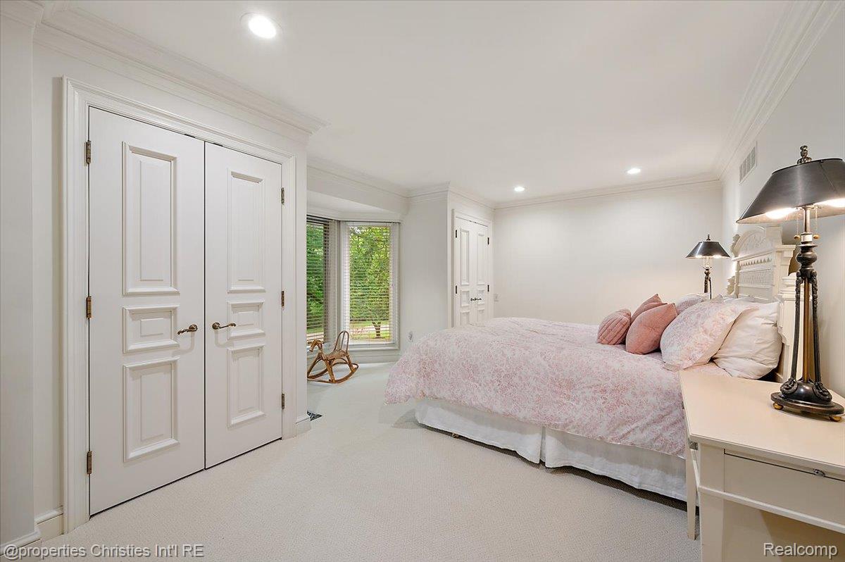347 Pine Ridge Drive