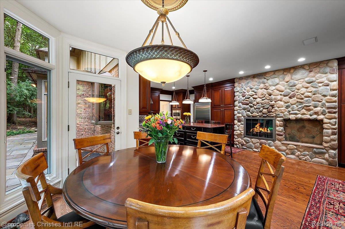 347 Pine Ridge Drive