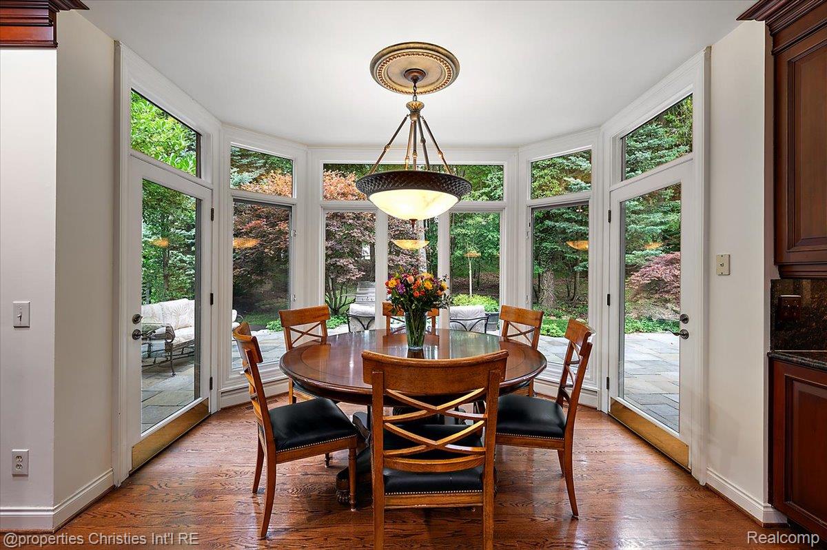 347 Pine Ridge Drive