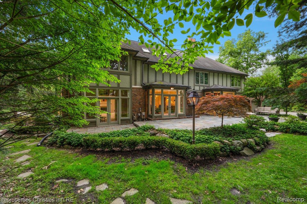 347 Pine Ridge Drive