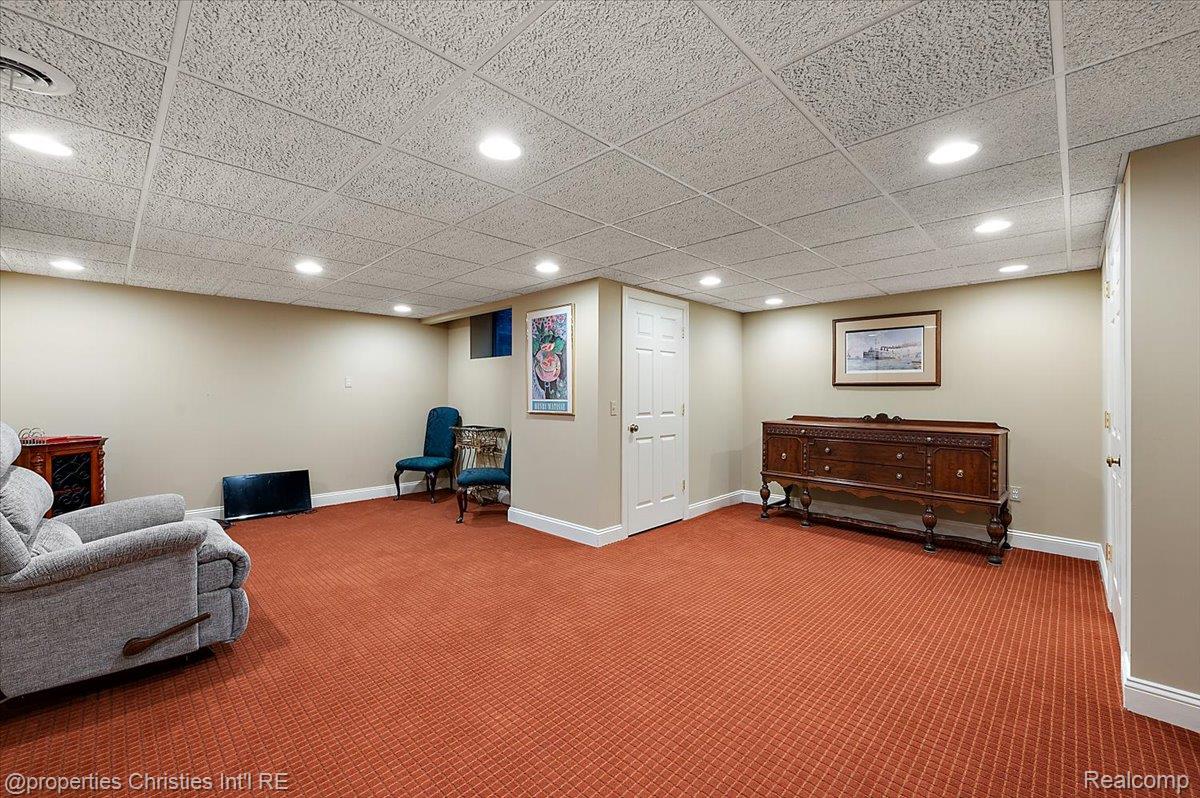 347 Pine Ridge Drive