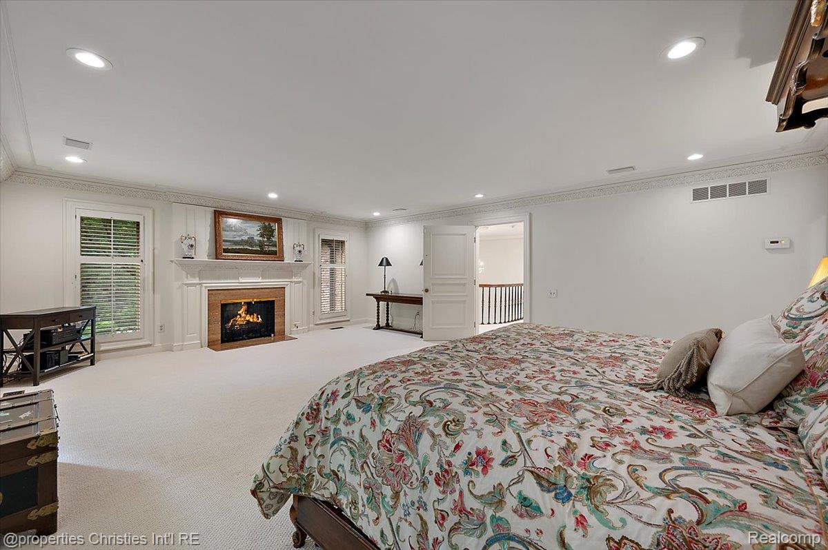 347 Pine Ridge Drive