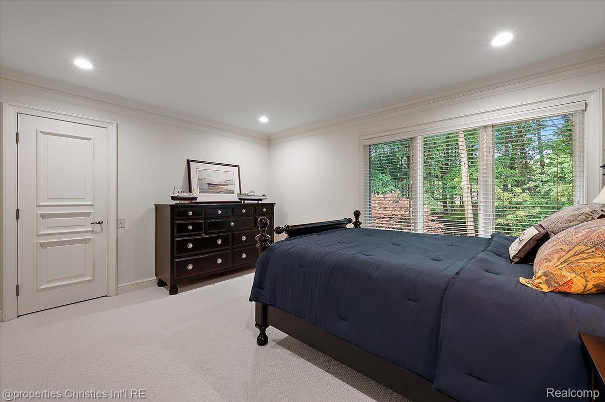 347 Pine Ridge Drive