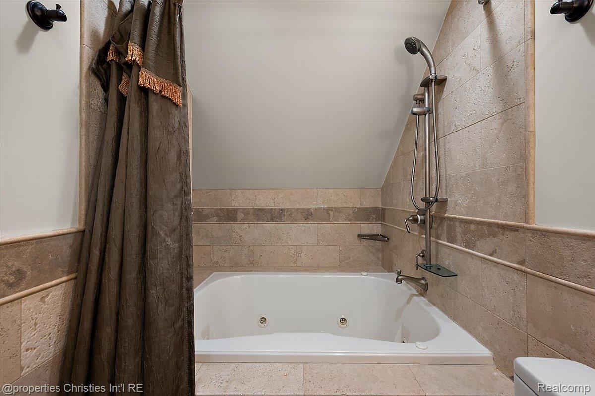 347 Pine Ridge Drive