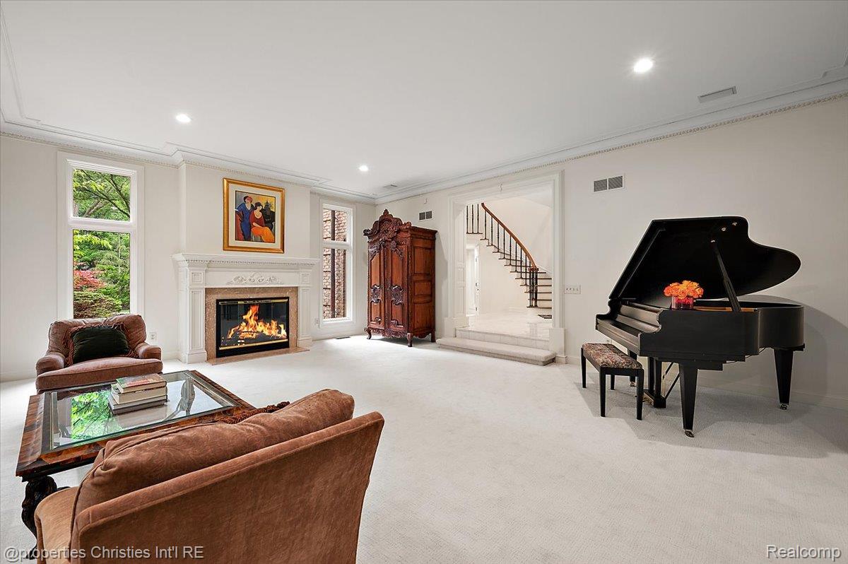 347 Pine Ridge Drive