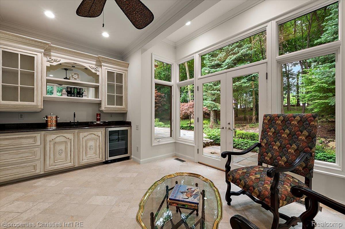 347 Pine Ridge Drive
