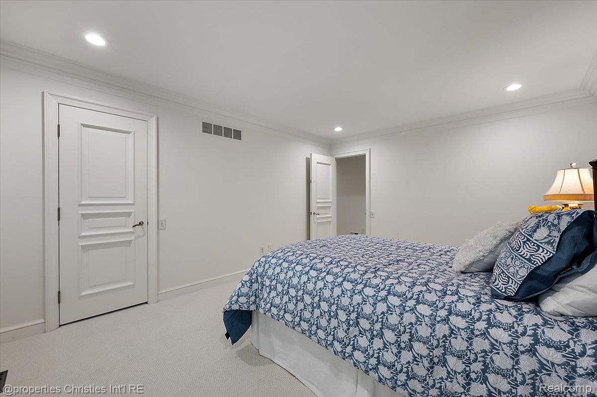 347 Pine Ridge Drive