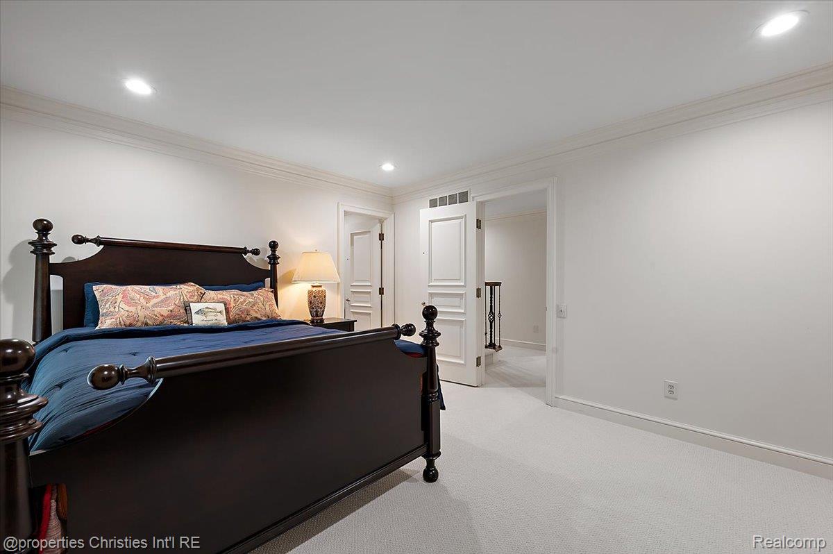 347 Pine Ridge Drive