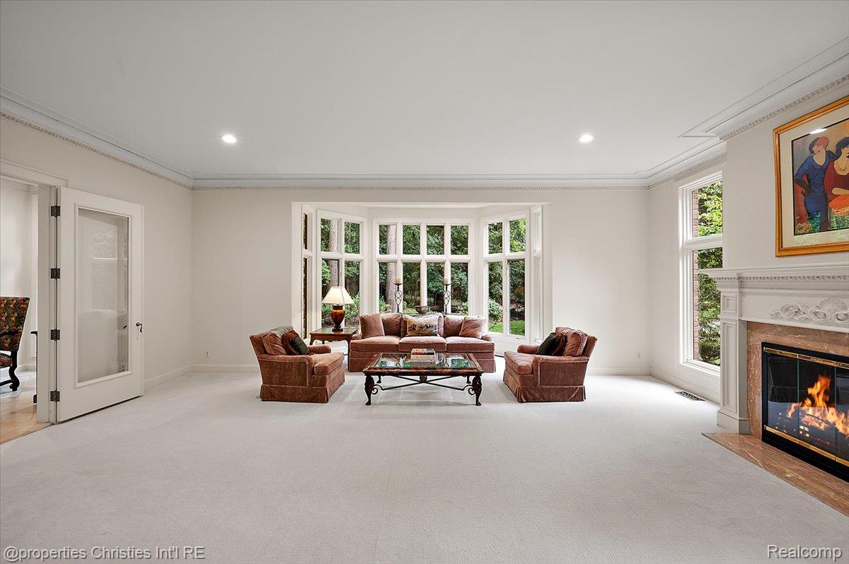 347 Pine Ridge Drive
