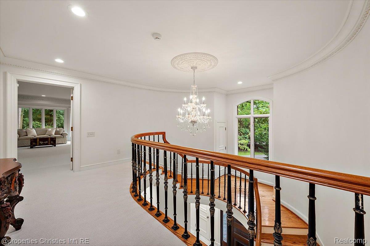 347 Pine Ridge Drive