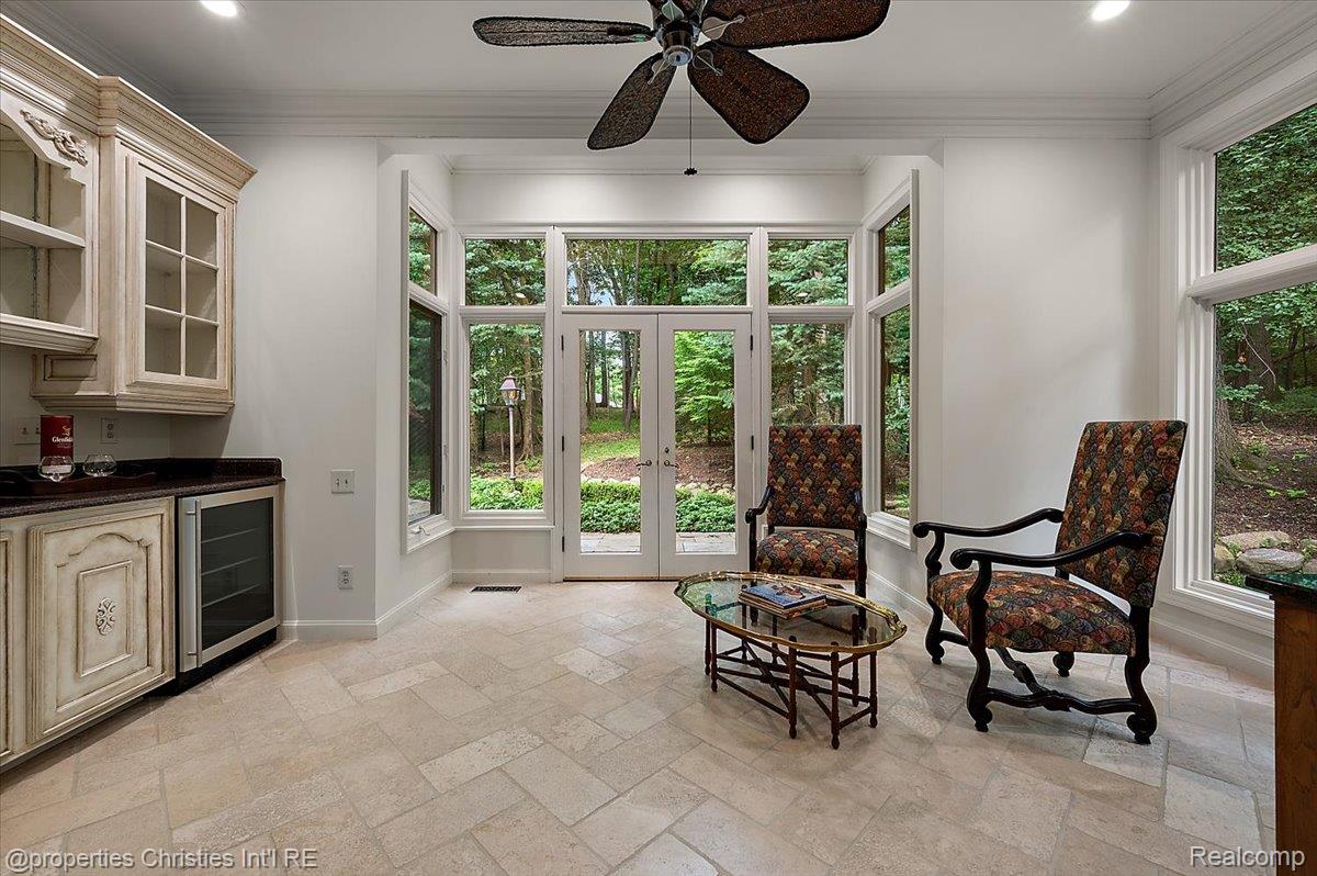 347 Pine Ridge Drive