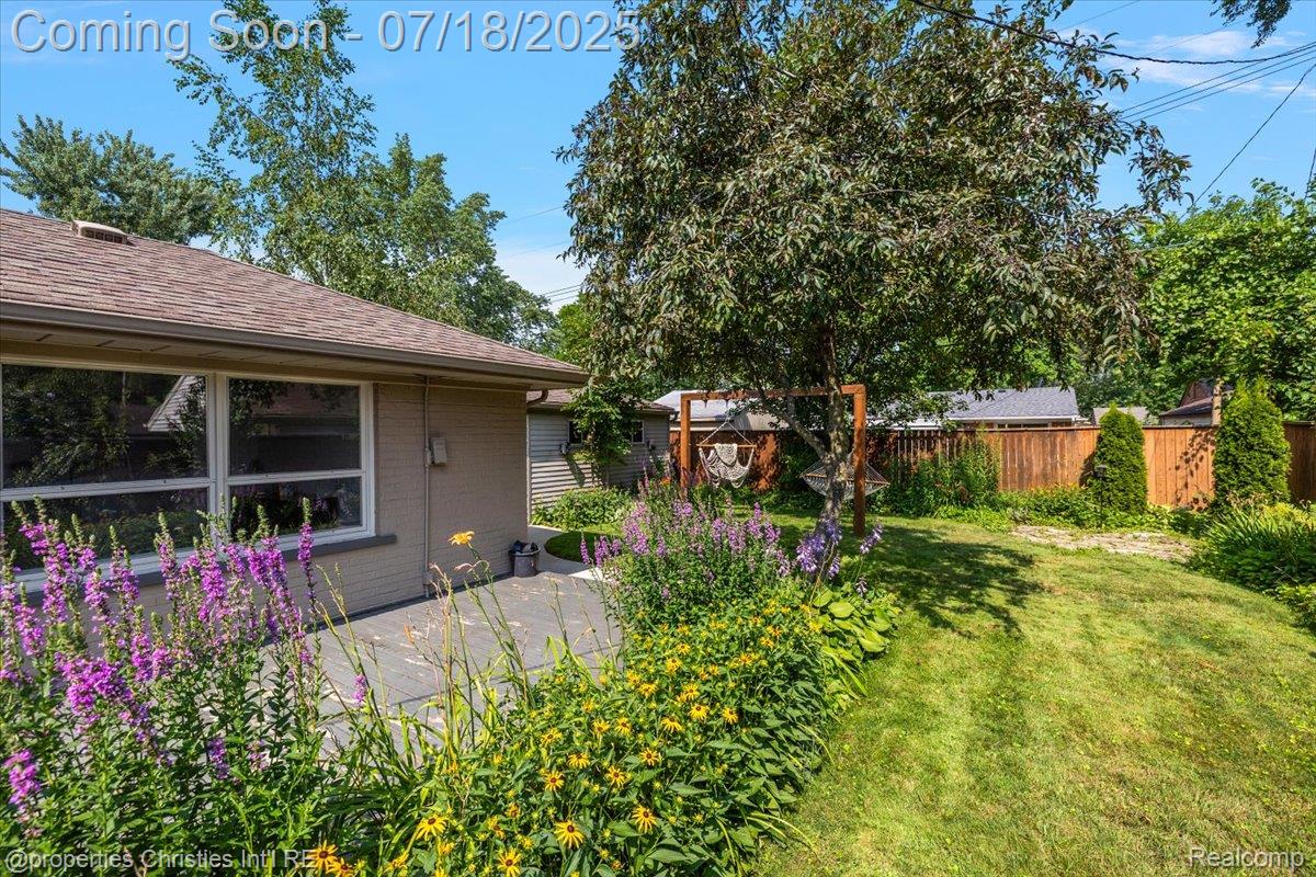 304 Huntley Avenue