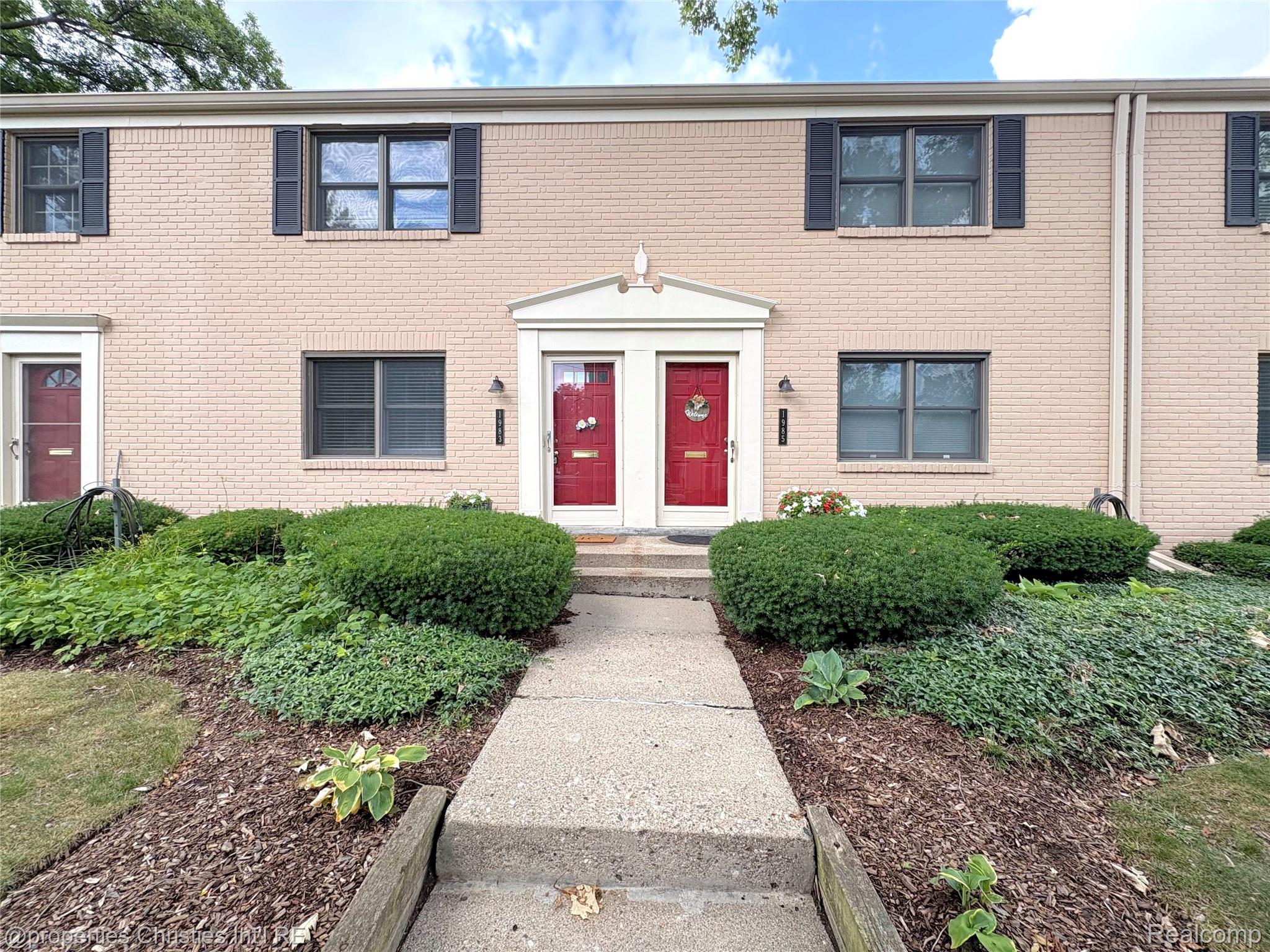 1983 Graefield Road
