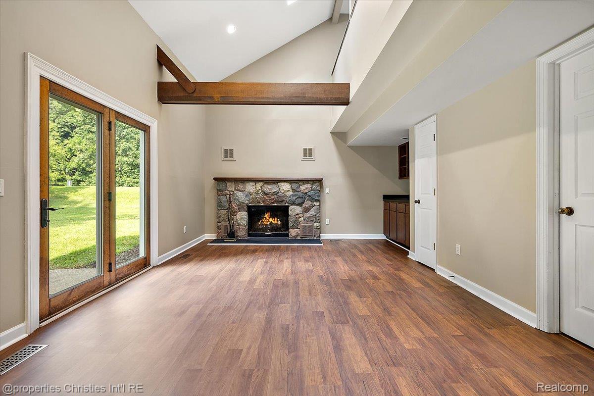 4069 Harbor Vista Drive