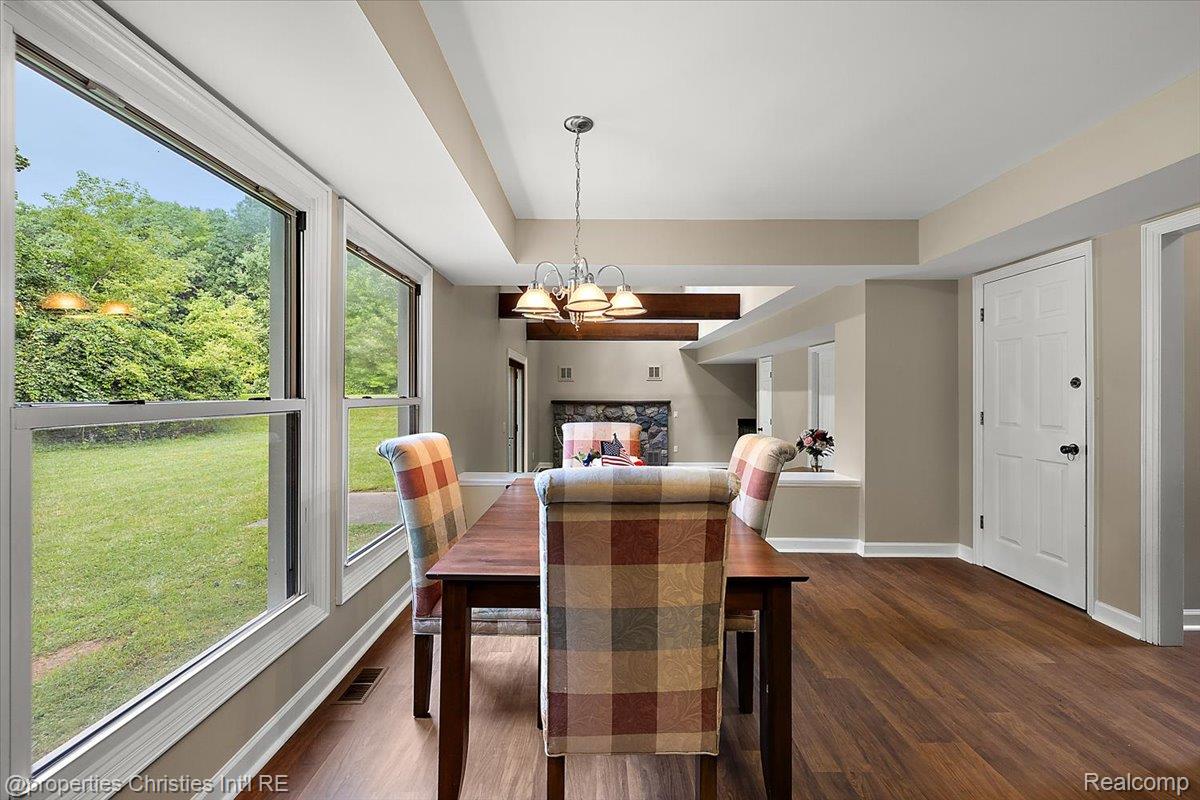 4069 Harbor Vista Drive