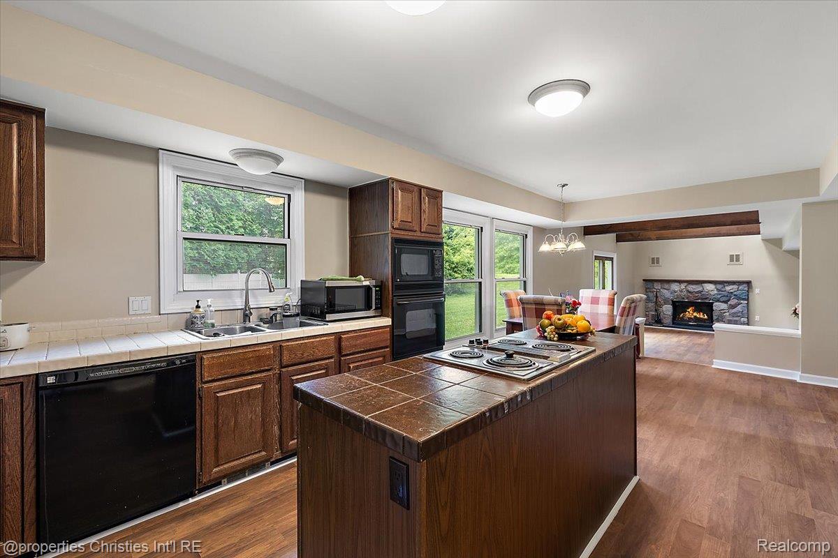 4069 Harbor Vista Drive