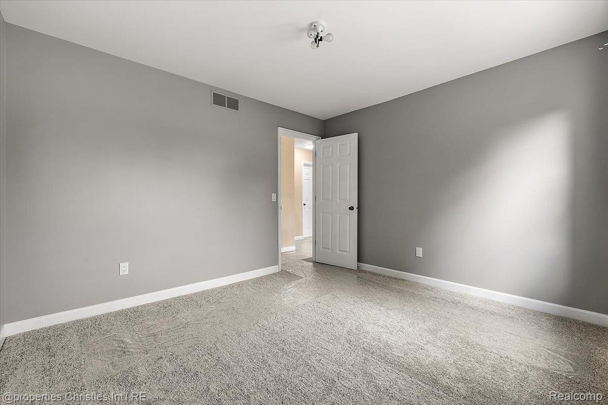 4069 Harbor Vista Drive