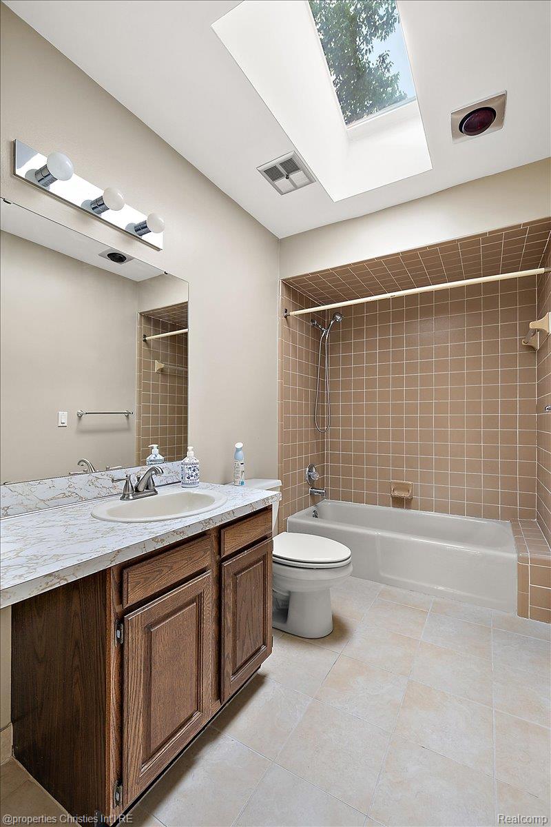 4069 Harbor Vista Drive