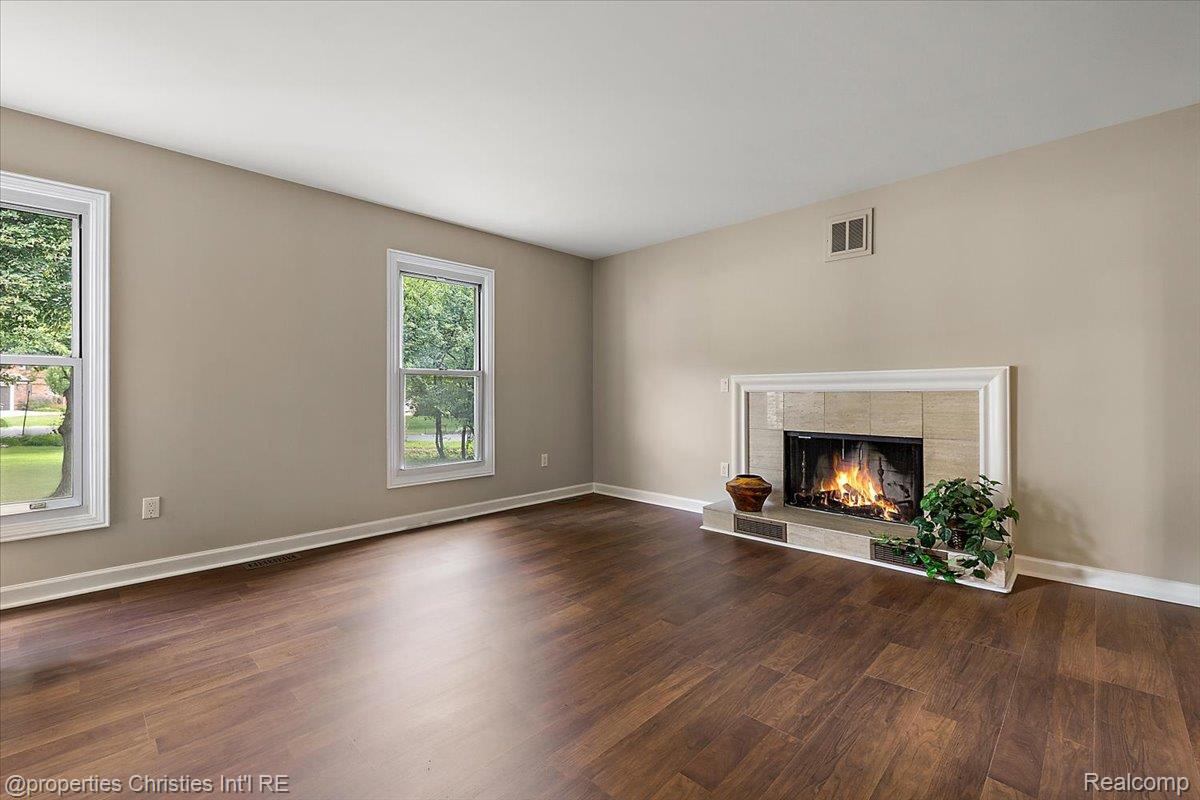 4069 Harbor Vista Drive